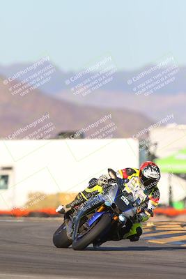 media/Dec-05-2024-Racers Edge (Thu) [[e102e0690b]]/3-B Group/Session 5 (Turn 16)/